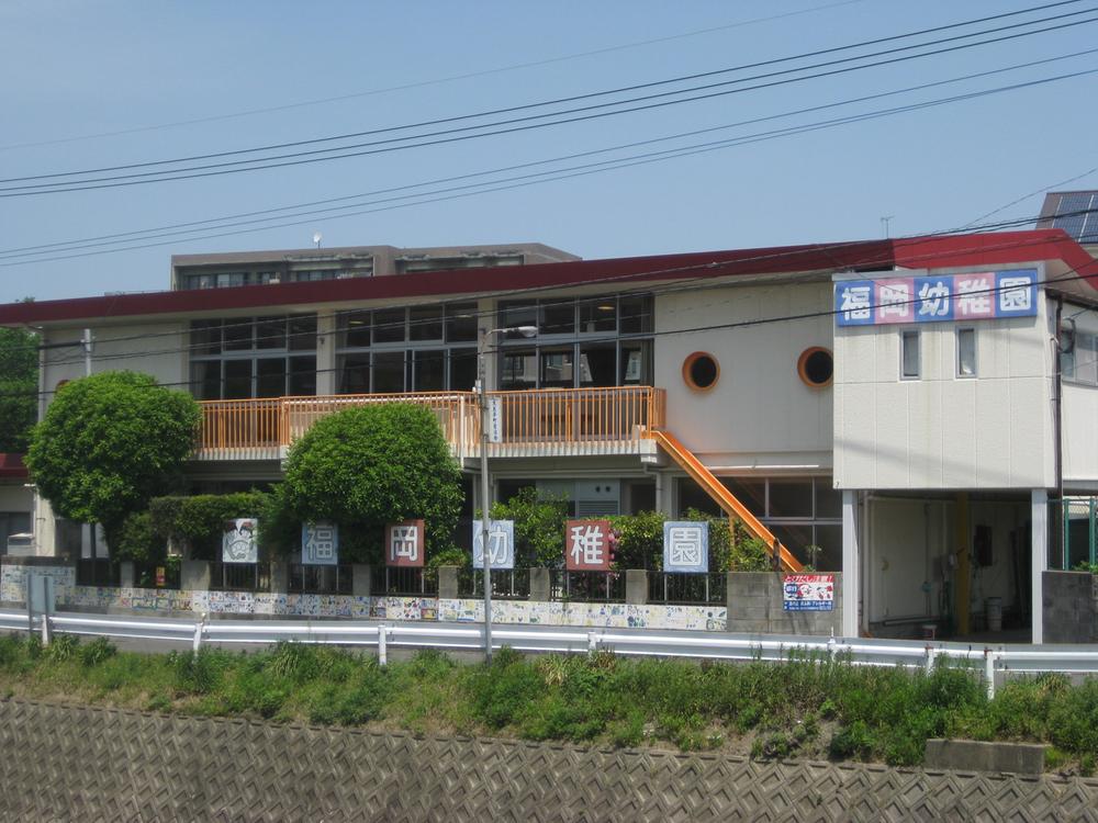 kindergarten ・ Nursery. 350m to Fukuoka kindergarten