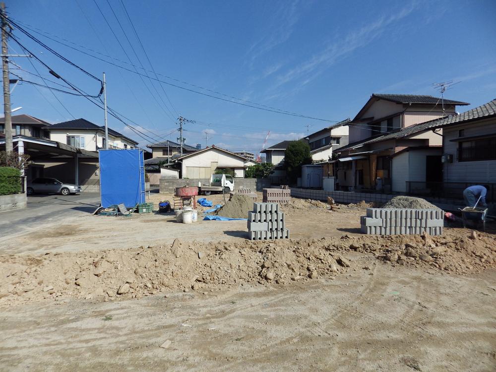 Local appearance photo. Local (10 May 2013) Shooting