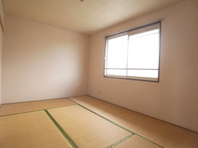 Living and room. 6 Pledge of Japanese-style room ☆