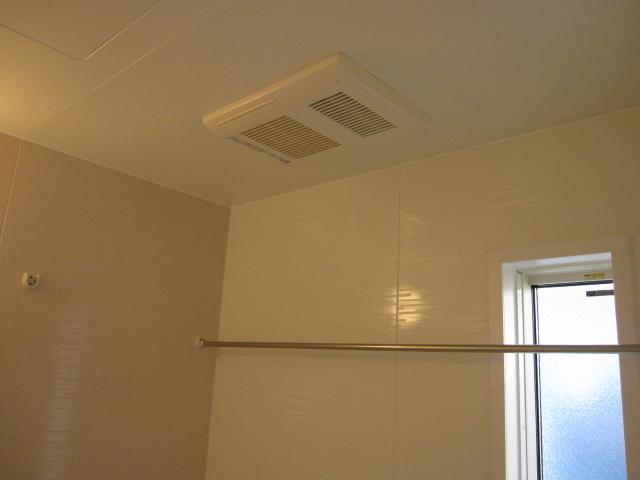 Cooling and heating ・ Air conditioning. Laundry a breeze of the day Even washing things dry rain