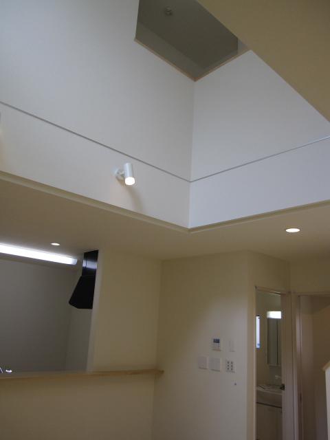 Living. Indoor (June 2013) Shooting Blow-by