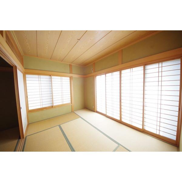 Non-living room. First floor 6 Pledge Japanese-style room