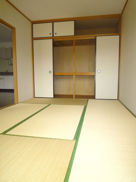 Other room space