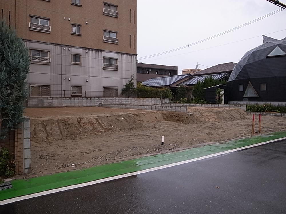 Local appearance photo. Local (12 May 2013) Shooting