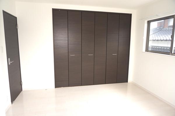 Same specifications photos (Other introspection)