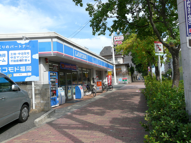 Convenience store. Lawson Beppu 3-chome up (convenience store) 450m