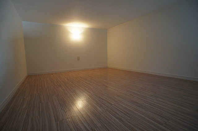 Other room space. Because the loft is also wide can be used as a bedroom.