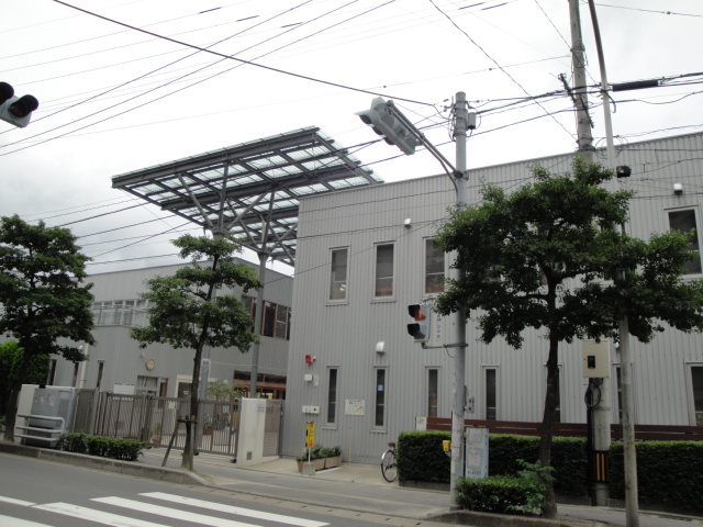 kindergarten ・ Nursery. Maizuru kindergarten ・ Hayamidori children's garden (kindergarten ・ 300m to the nursery)