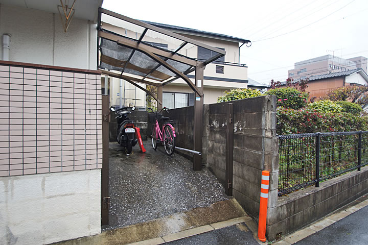 Other common areas. Bicycle-parking space