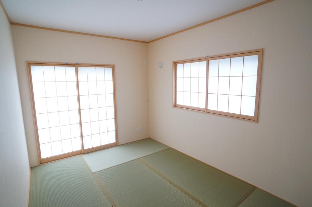 Non-living room. ◆ ◇ "After all the Japanese I am Japanese-style" Do not lie-in the whole family? ◆