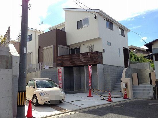 Local appearance photo. A-1, A-2 local shooting