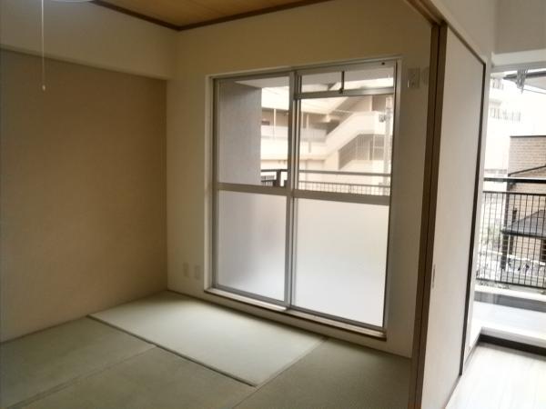 Other introspection. Tatami mat replacement ・ Sort paste wall Cross