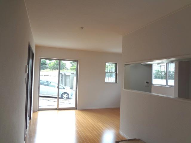 Living. 15 Pledge of LDK