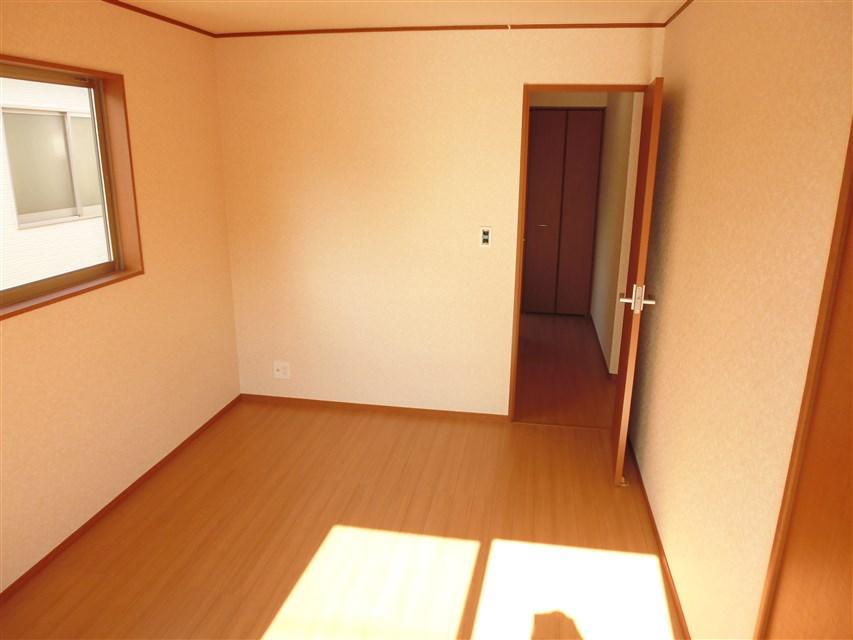 Non-living room. Akarui 2 Kaiyoshitsu