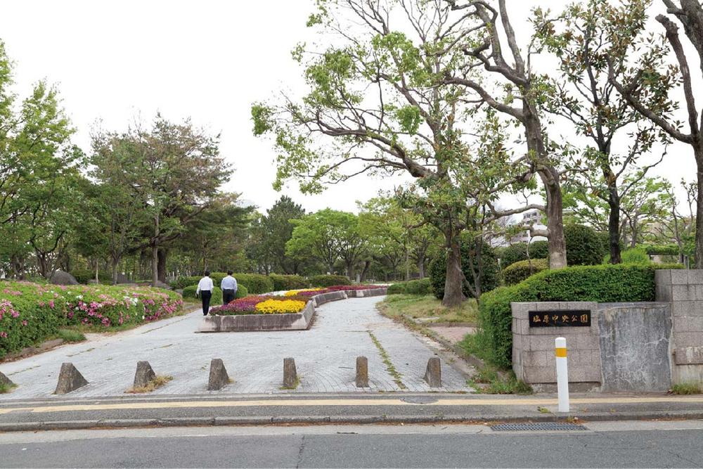 park. 1260m to Shiobara Central Park