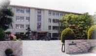 Junior high school. Takamiya 450m until junior high school (junior high school)