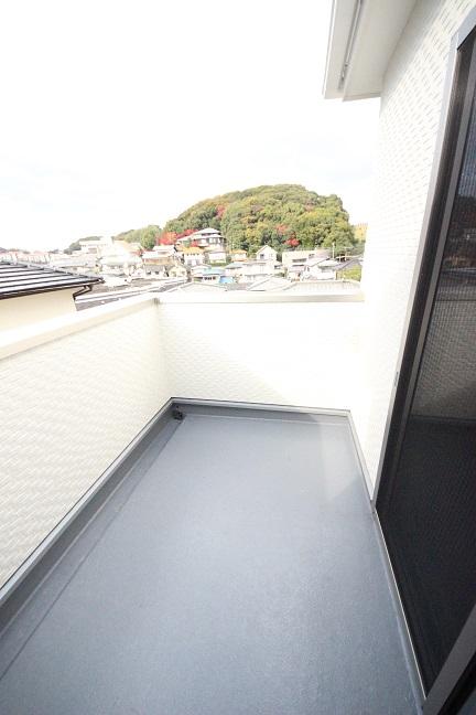 Balcony. Indoor (11 May 2013) Shooting