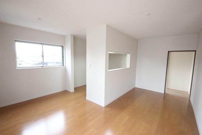 Living. Indoor (11 May 2013) Shooting