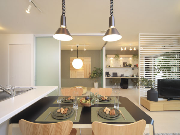 Interior.  [dining] Fine space of only us gently spin time with loved ones. It adopted the popular counter kitchen, Communication will be the rich among family members.