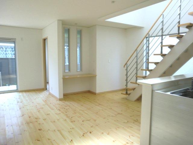 Same specifications photos (living). Same specifications, Stylish living