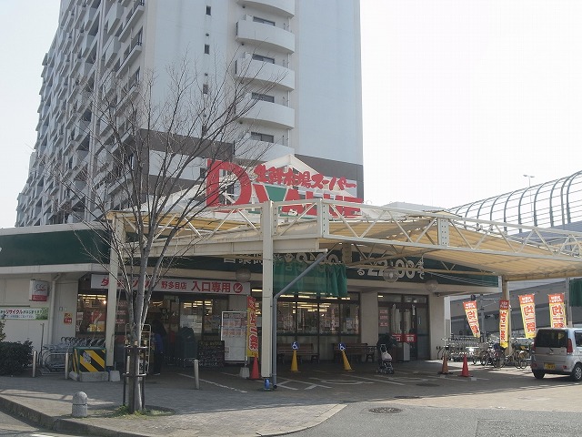 Supermarket. Daikyo Value Notame store up to (super) 760m