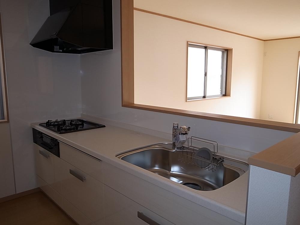 Kitchen. Local (12 May 2013) Shooting