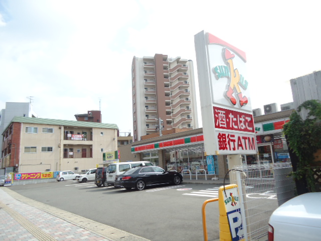 Convenience store. Thanks 332m to Fukuoka Tamagawa Machiten (convenience store)