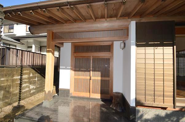 Entrance. Luxury Japanese-style house