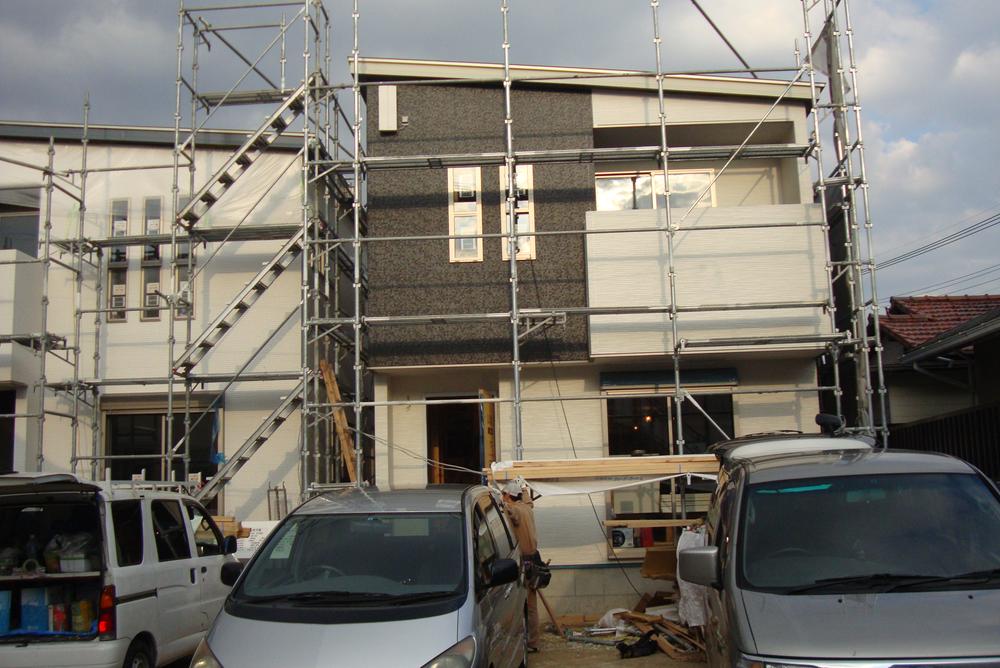 Local appearance photo