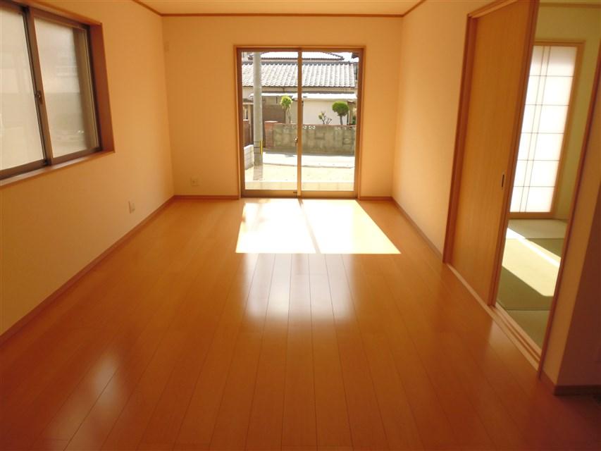 Living. Living room seen from the kitchen