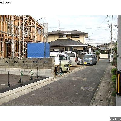 Local photos, including front road. Sessu to public roads of the West about 4.0m