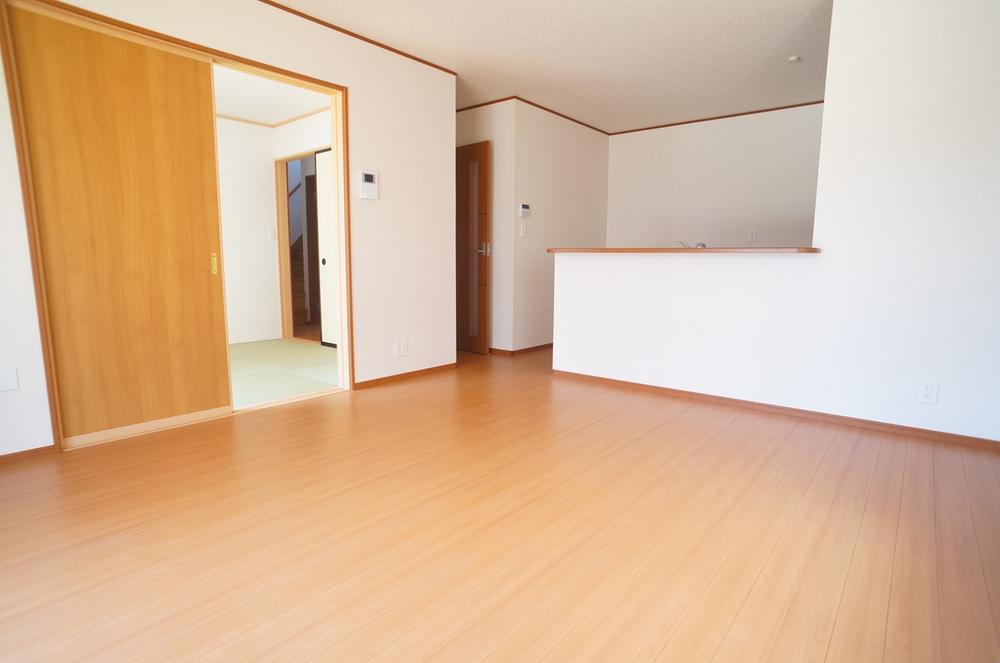 Same specifications photos (living).  ◆ Construction example photo ◆