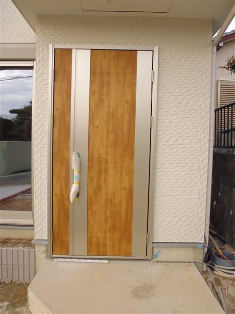 Entrance. Property entrance