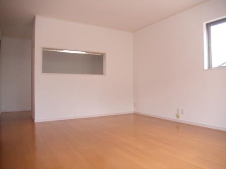 Same specifications photos (living)