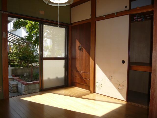 Non-living room. 1 Kaiyoshitsu