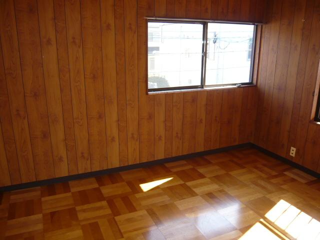 Non-living room. 2 Kaiyoshitsu