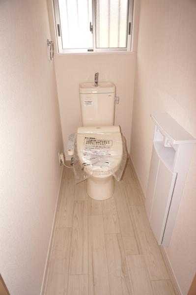 Same specifications photos (Other introspection)