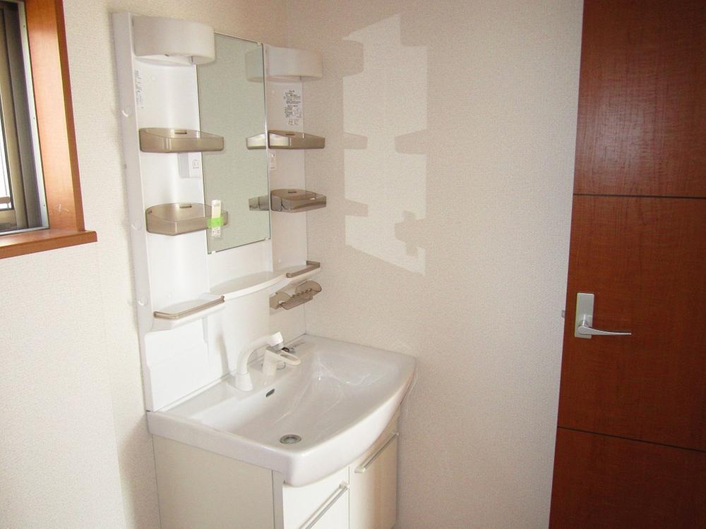 Other introspection. Wash basin 5 Building same specifications