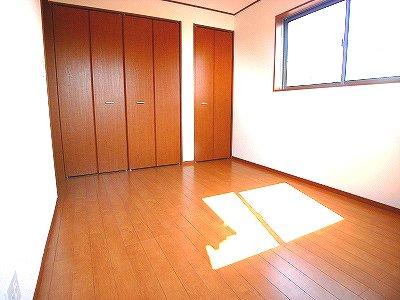 Same specifications photos (Other introspection)