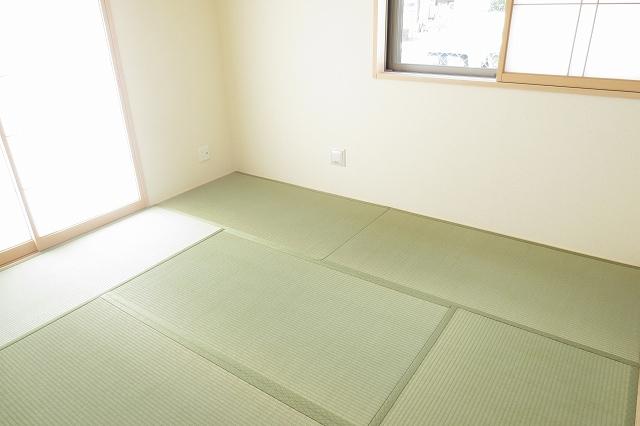 Non-living room. Japanese-style room 5.25 quires.