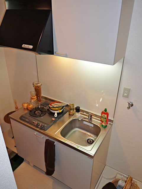 Kitchen. Kitchen (2 lot gas stoves ・ Isomorphic model room)
