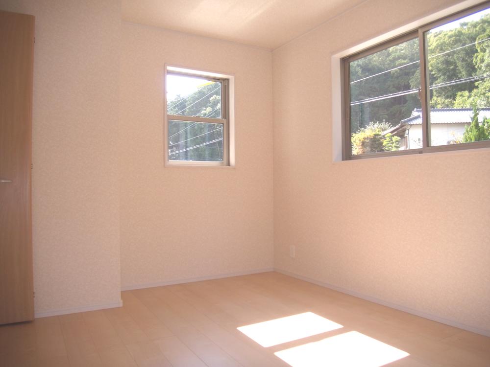 Non-living room. Indoor (11 May 2013) Shooting