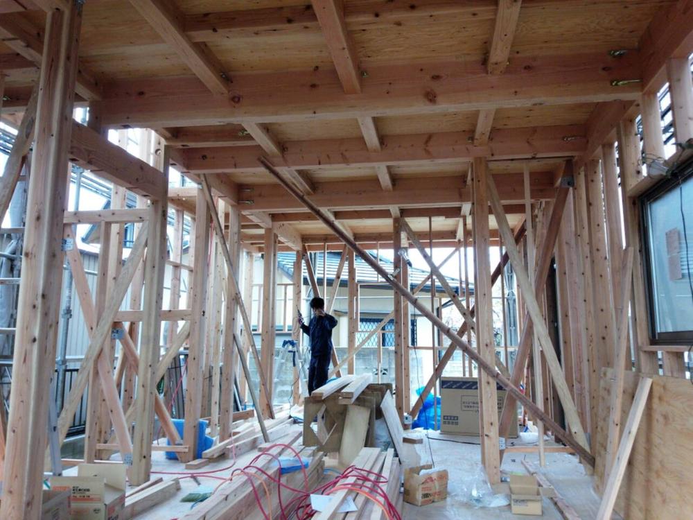 Other local. Local (10 May 2013) Shooting