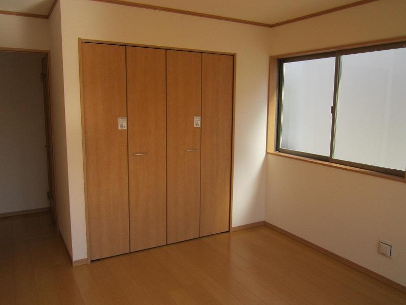 Non-living room.  Western-style room