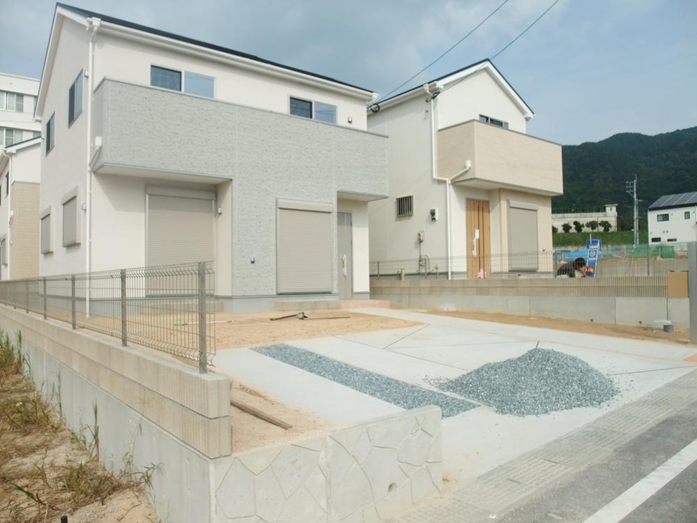 Same specifications photos (appearance). It is different from the real thing.