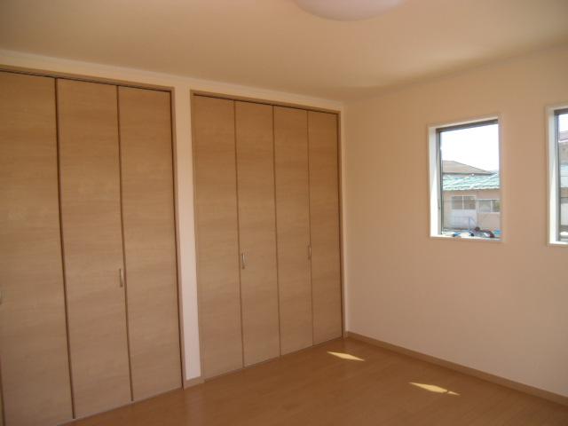 Non-living room. Wall-to-wall depth in the main bedroom 8 pledge also satisfactory cloak.