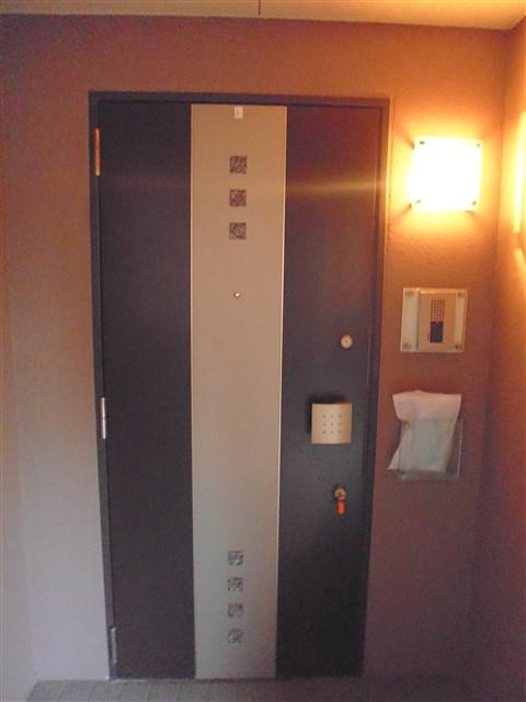 Entrance. Intercom is also attached with entrance TV monitor