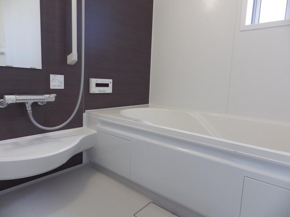 Same specifications photo (bathroom). Same specifications