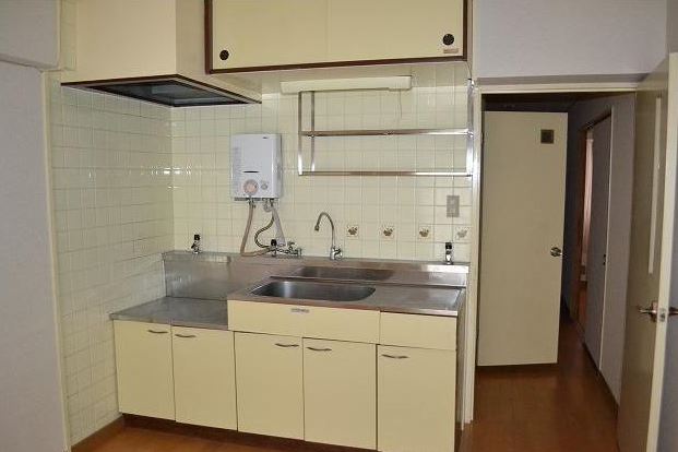 Kitchen. Kitchen