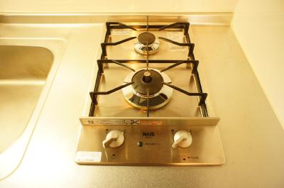 Other Equipment. Two-burner stove ☆